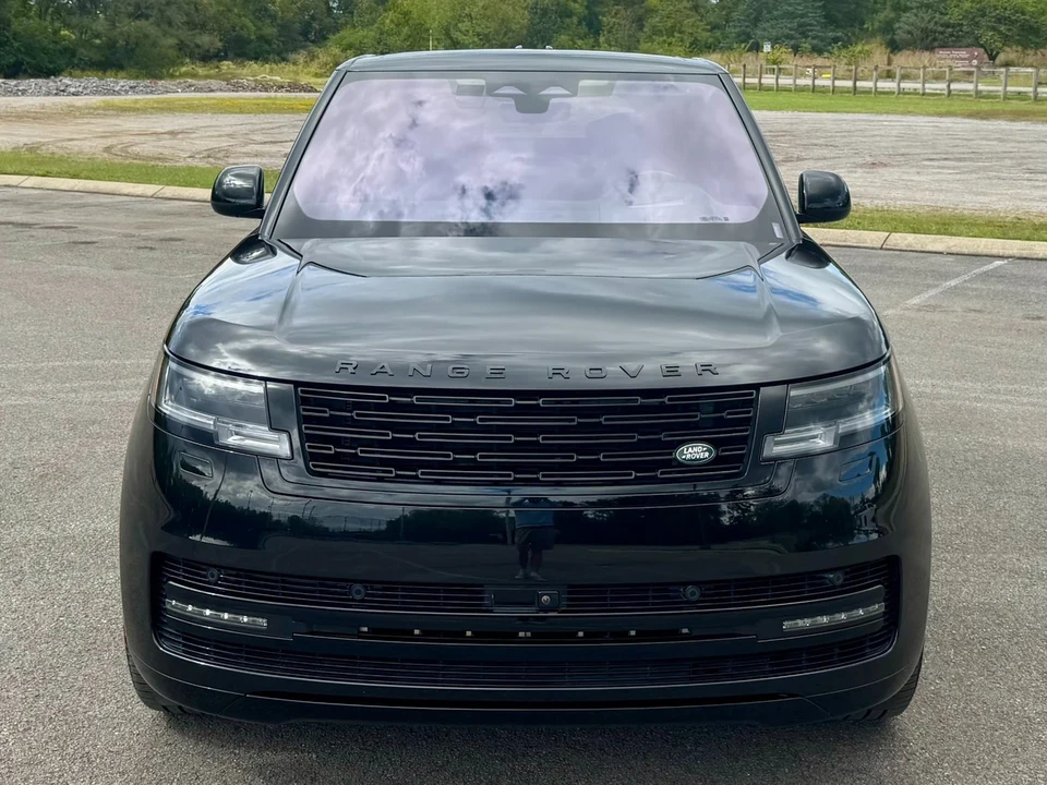 2023 Land Rover Range Rover L460 - Image 6 of 12
