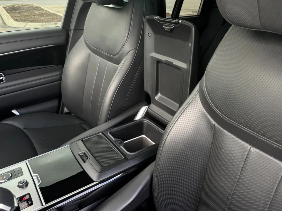2023 Land Rover Range Rover L460 - Image 14 of 21