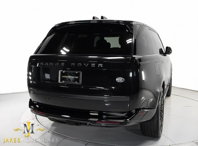 2023 Land Rover Range Rover L460 - Image 12 of 21