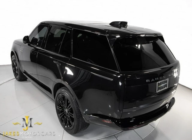 2023 Land Rover Range Rover L460 - Image 7 of 21