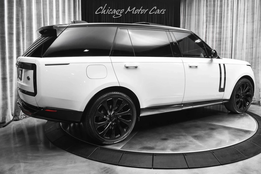 2023 Land Rover Range Rover L460 - Image 5 of 12