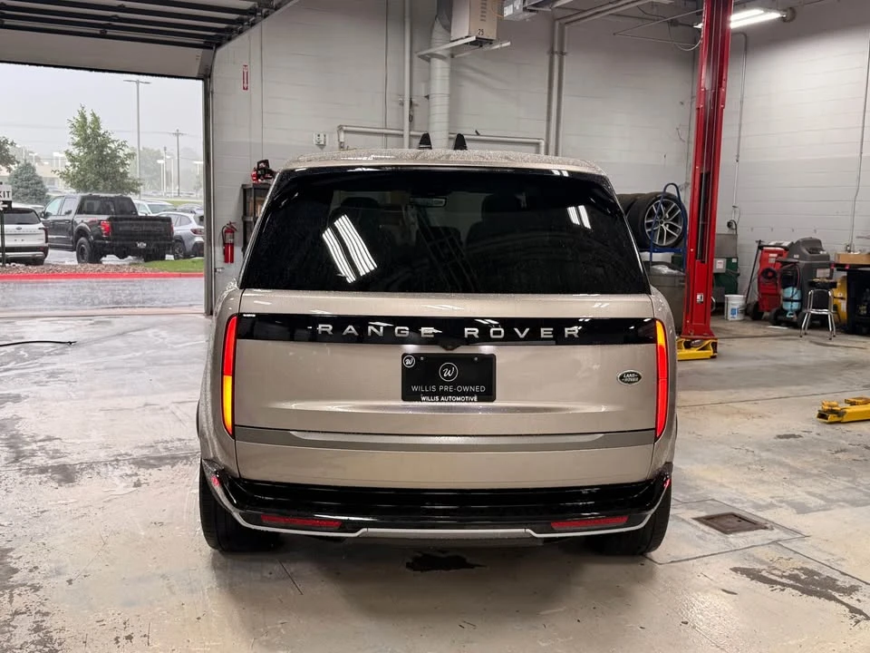2023 Land Rover Range Rover L460 - Image 6 of 20