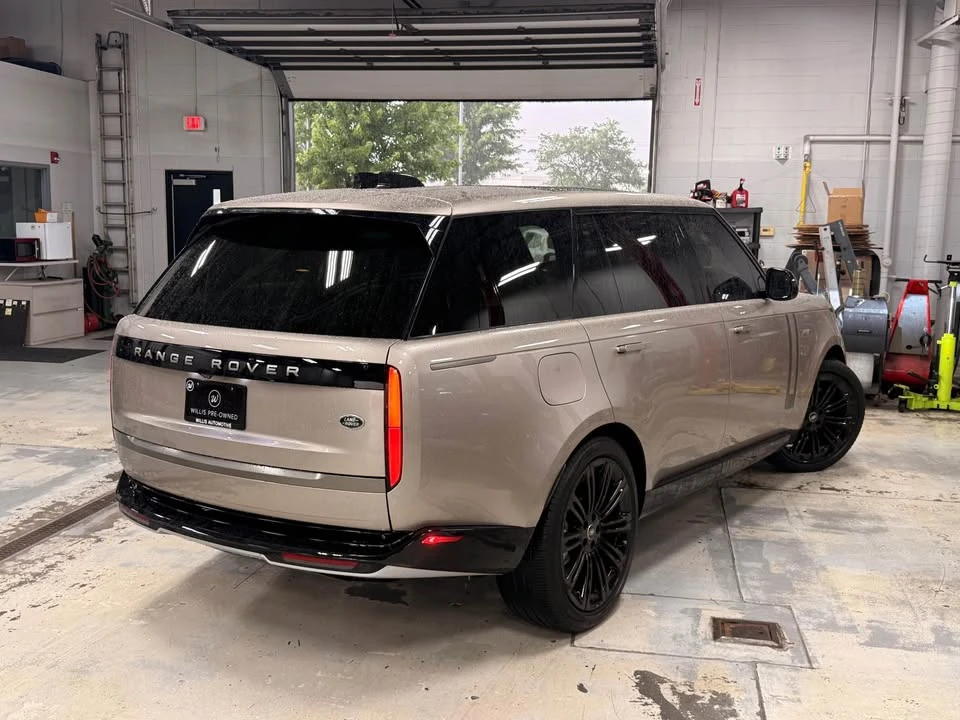 2023 Land Rover Range Rover L460 - Image 7 of 20
