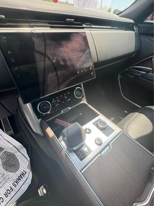 2023 Land Rover Range Rover L460 - Image 6 of 14