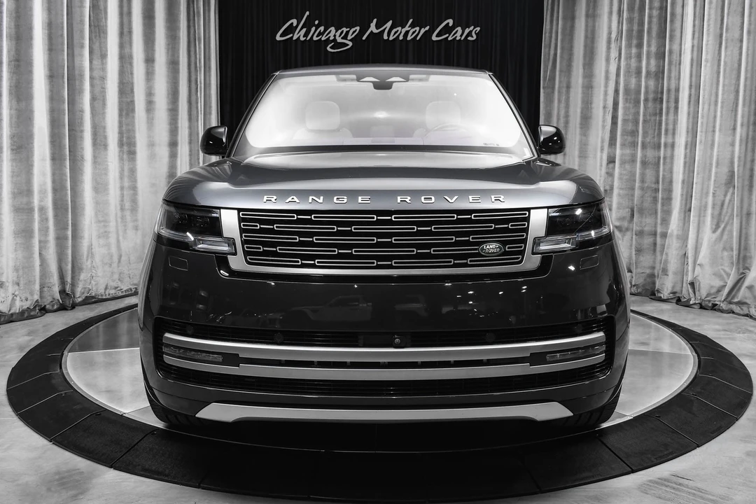 2023 Land Rover Range Rover L460 - Image 7 of 12