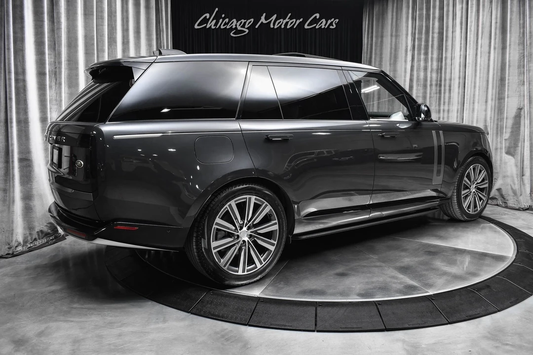 2023 Land Rover Range Rover L460 - Image 5 of 12