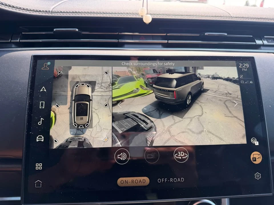 2023 Land Rover Range Rover L460 - Image 13 of 15