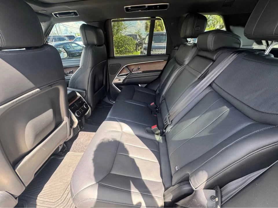 2023 Land Rover Range Rover L460 - Image 20 of 20