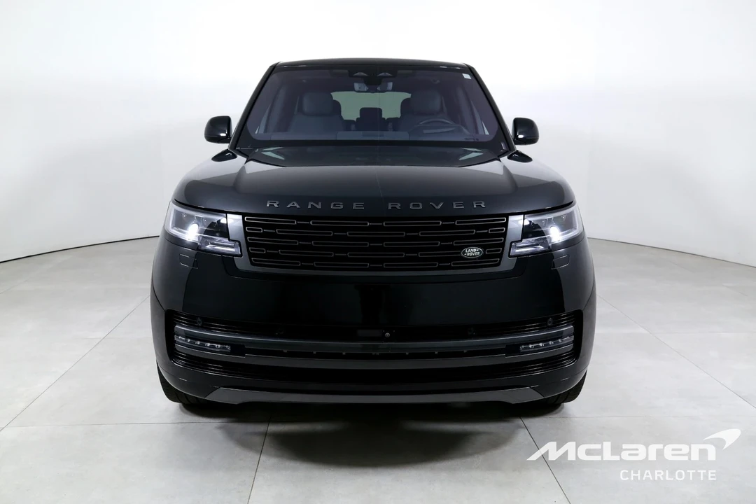 2023 Land Rover Range Rover L460 - Image 4 of 12