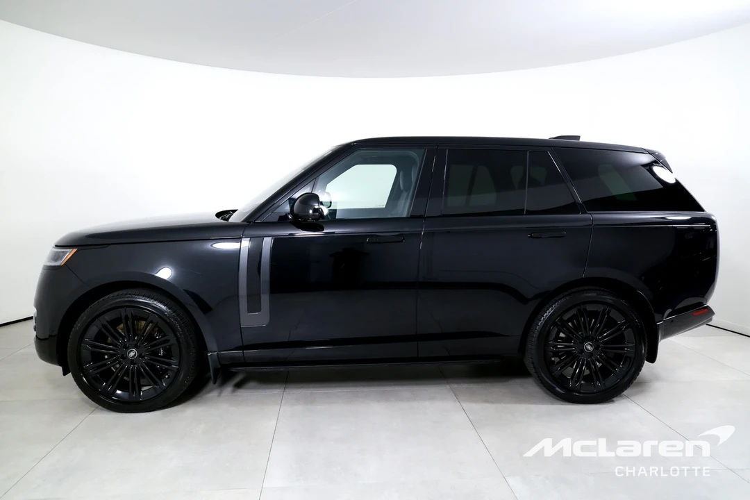 2023 Land Rover Range Rover L460 - Image 5 of 12