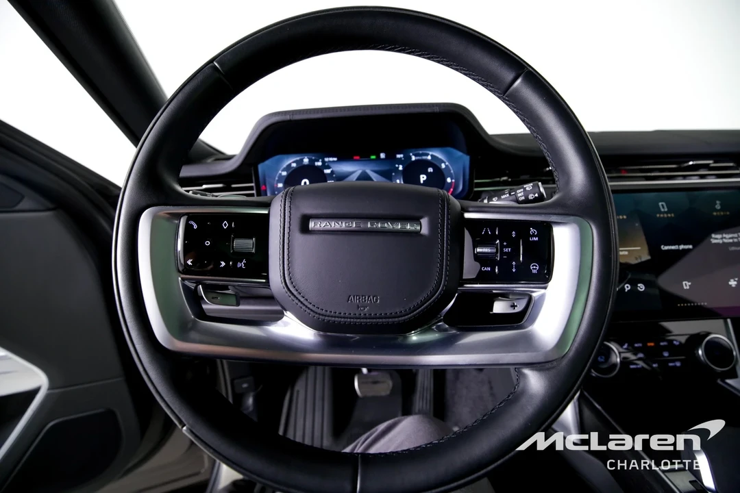 2023 Land Rover Range Rover L460 - Image 14 of 21