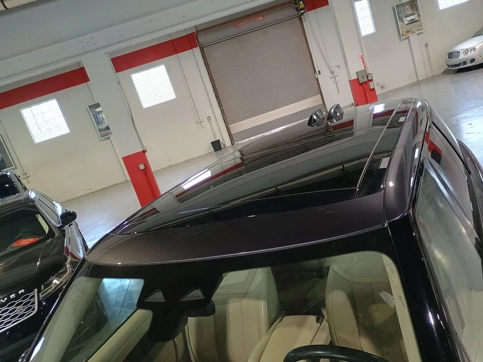 2023 Land Rover Range Rover L460 - Image 10 of 12