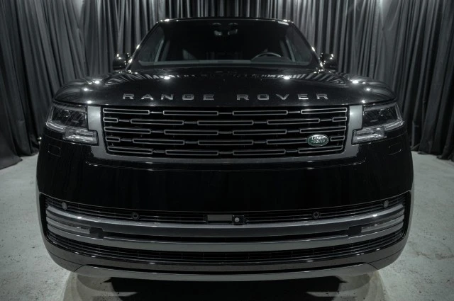 2023 Land Rover Range Rover L460 - Image 2 of 12