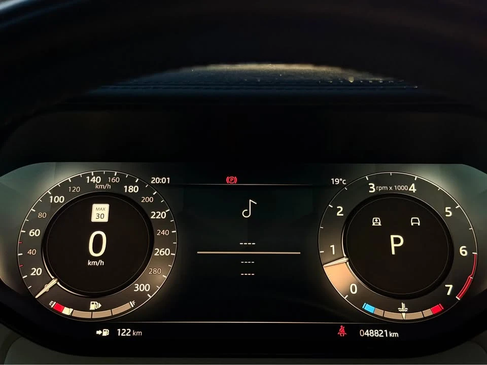 2023 Land Rover Range Rover L460 - Image 15 of 20