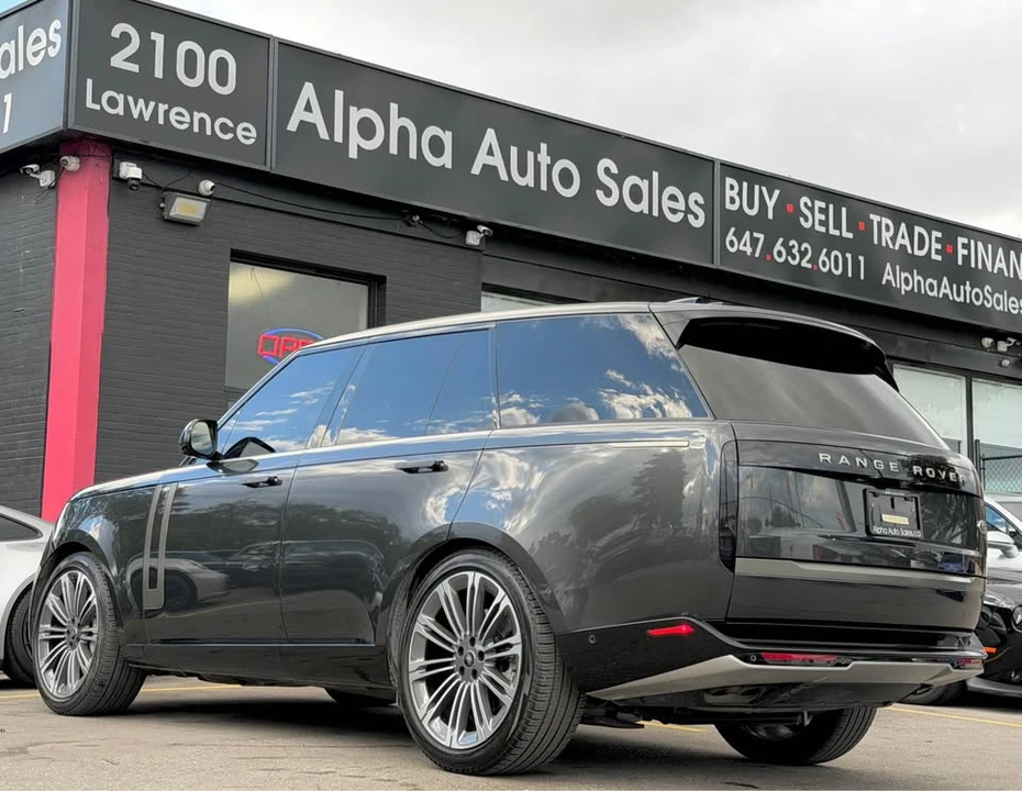2023 Land Rover Range Rover L460 - Image 3 of 20