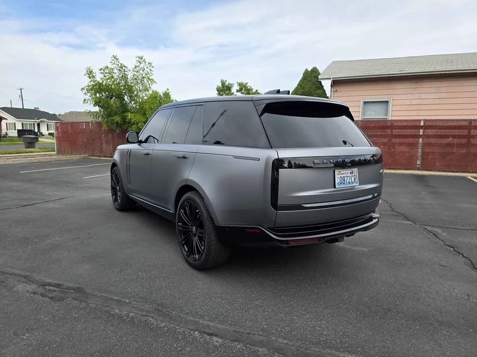 2023 Land Rover Range Rover L460 - Image 5 of 16