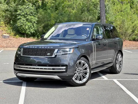 2023 Land Rover Range Rover P530 SE Sport Utility 4D