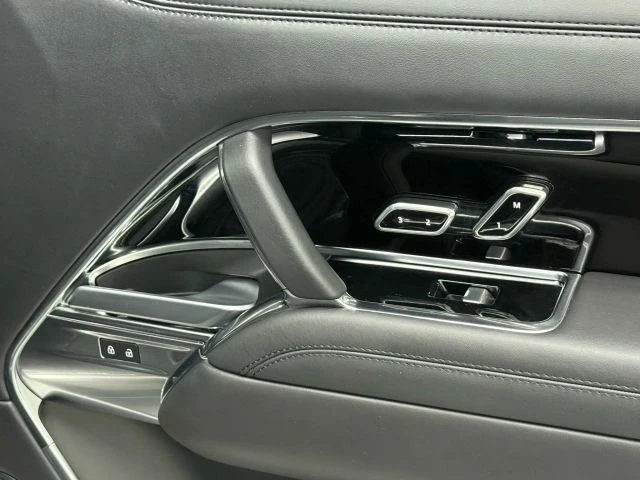 2023 Land Rover Range Rover L460 - Image 20 of 21