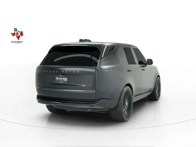 2023 Land Rover Range Rover L460 - Image 8 of 12