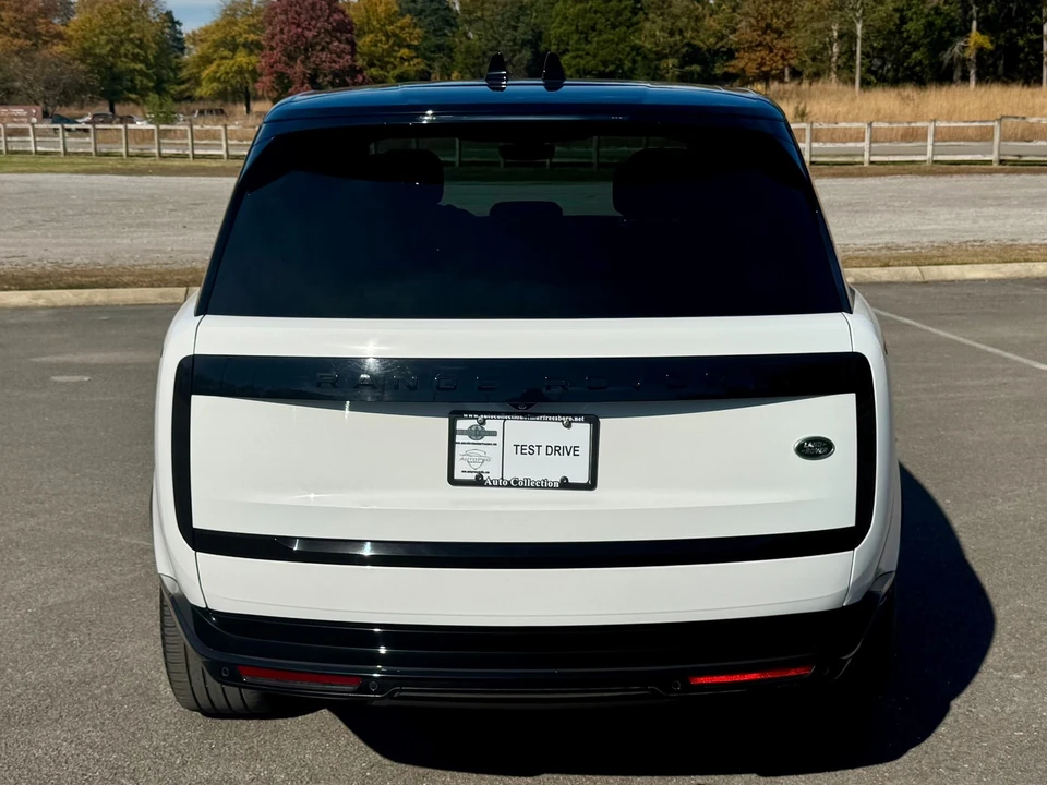 2023 Land Rover Range Rover L460 - Image 6 of 12