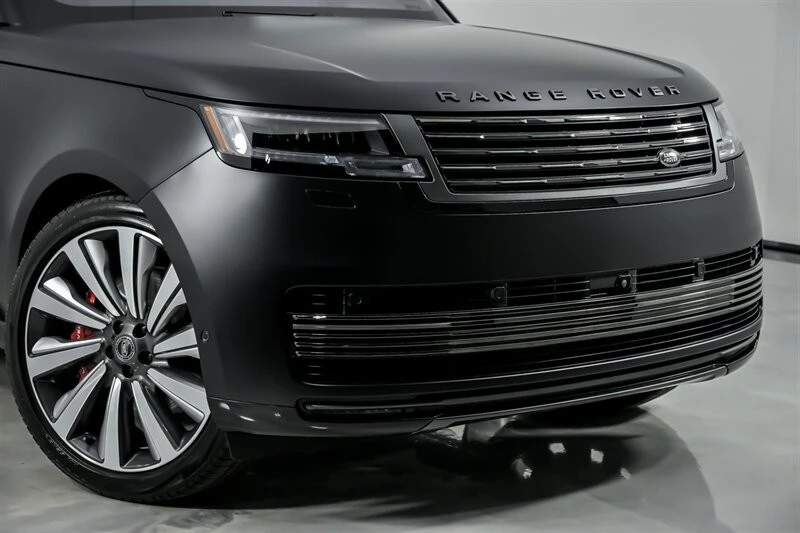 2023 Land Rover Range Rover L460 - Image 3 of 12
