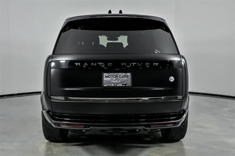2023 Land Rover Range Rover L460 - Image 11 of 12