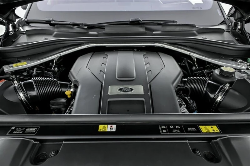 2023 Land Rover Range Rover L460 - Image 17 of 21