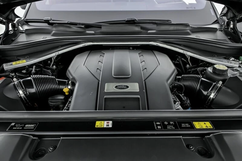 2023 Land Rover Range Rover L460 - Image 12 of 31