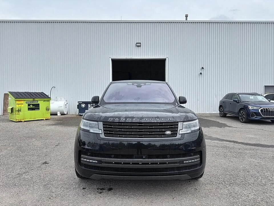 2023 Land Rover Range Rover L460 - Image 2 of 20
