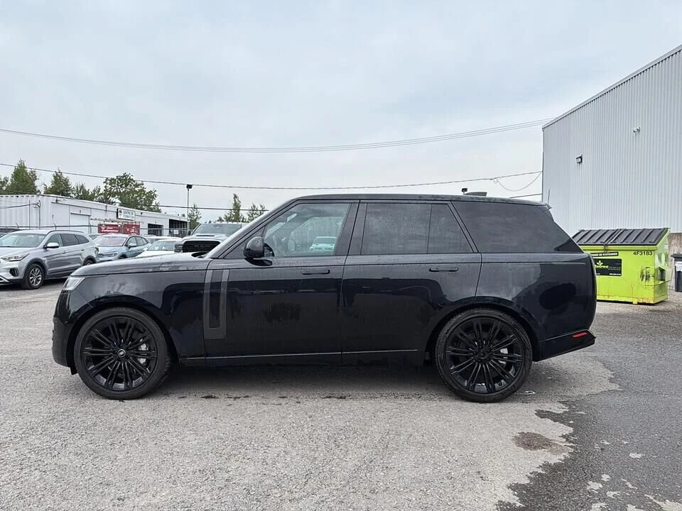 2023 Land Rover Range Rover L460 - Image 3 of 20