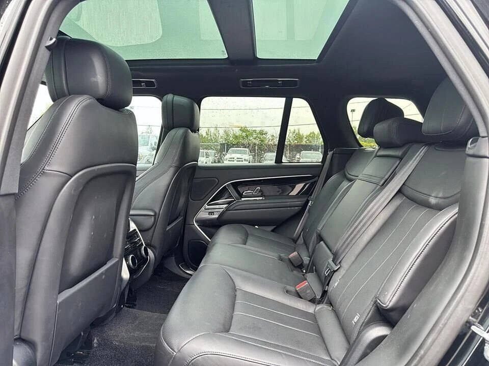 2023 Land Rover Range Rover L460 - Image 12 of 20