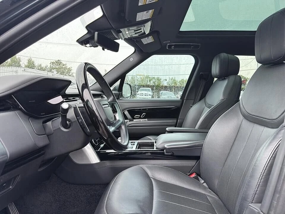 2023 Land Rover Range Rover L460 - Image 9 of 20