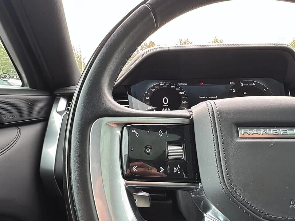 2023 Land Rover Range Rover L460 - Image 17 of 20