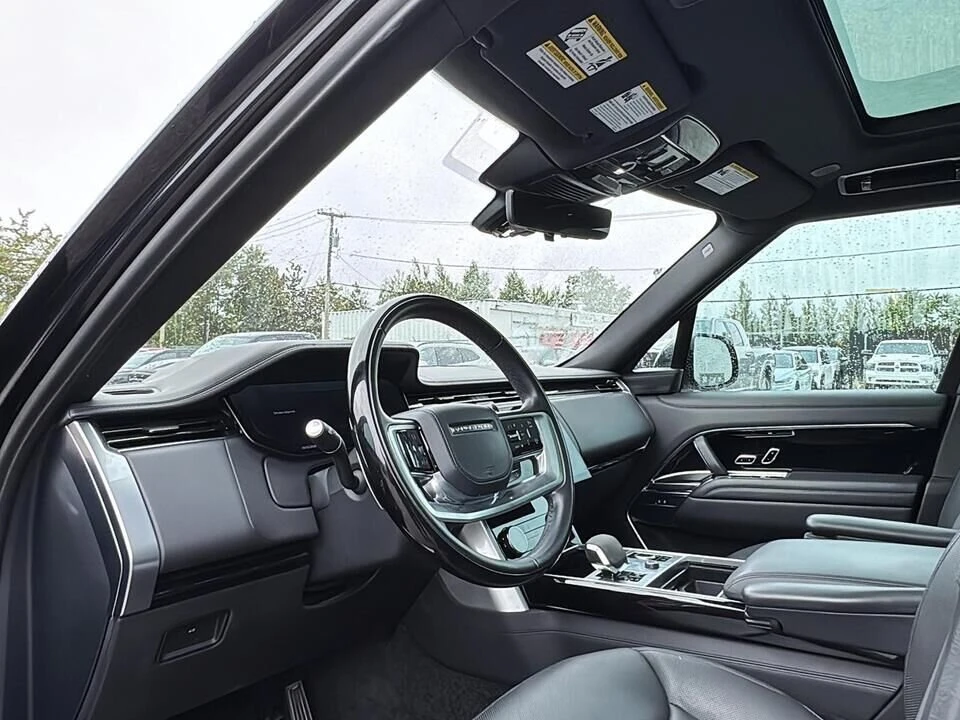 2023 Land Rover Range Rover L460 - Image 7 of 20