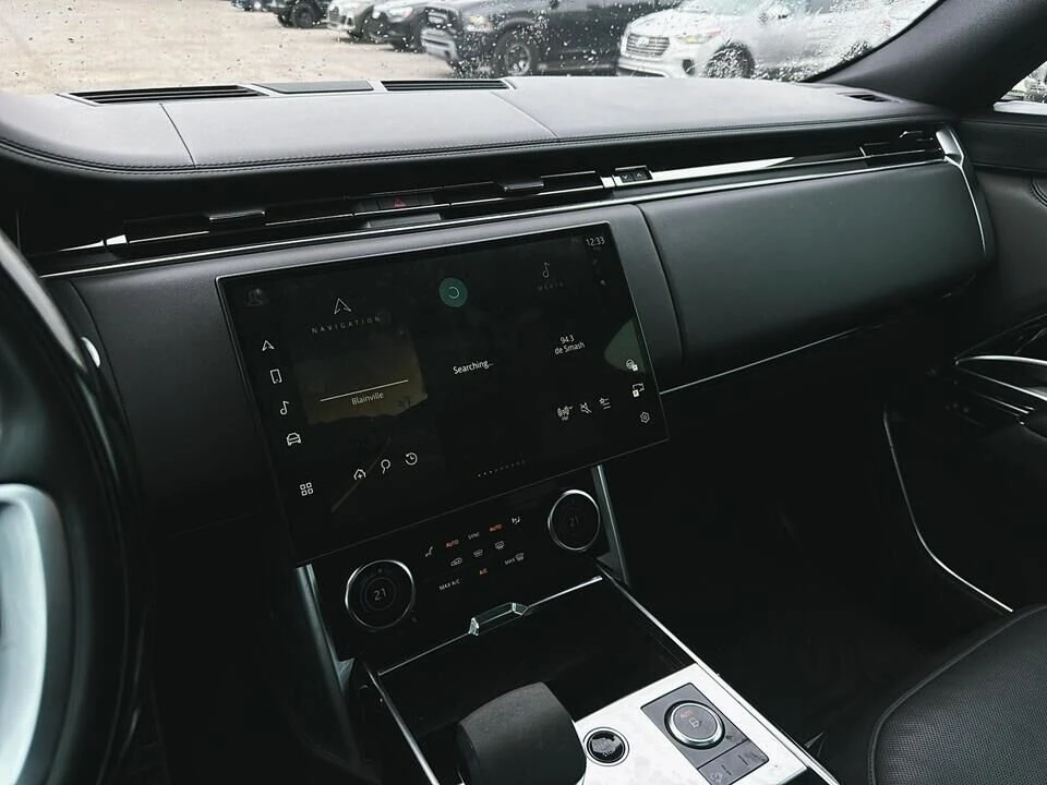 2023 Land Rover Range Rover L460 - Image 19 of 20