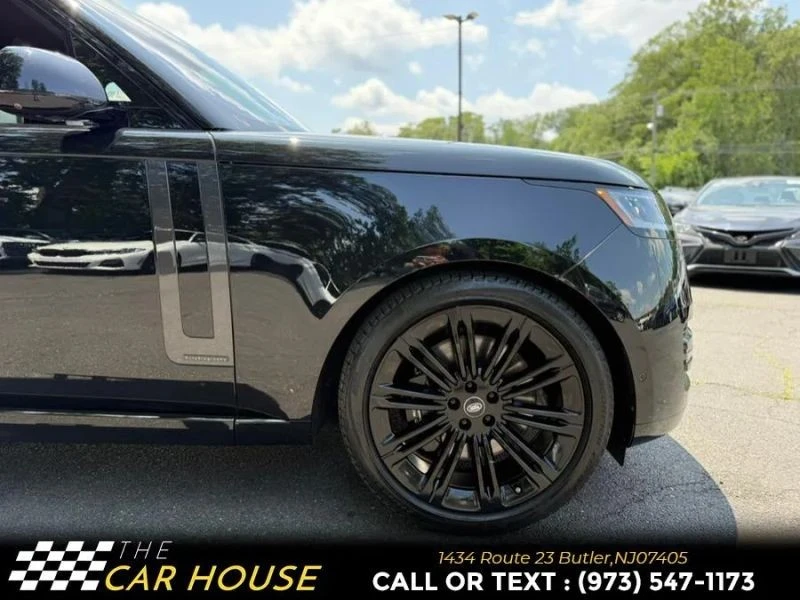 2023 Land Rover Range Rover L460 - Image 11 of 12