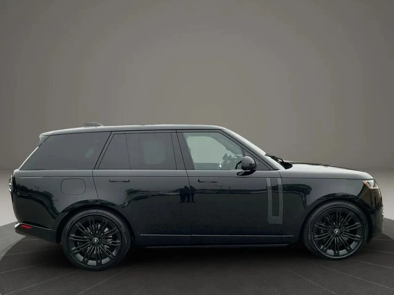 2023 Land Rover Range Rover L460 - Image 7 of 12