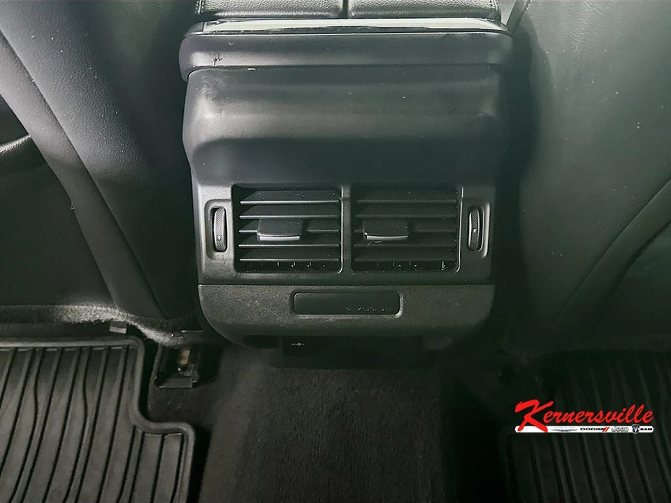 2023 Land Rover Range Rover L460 - Image 22 of 24