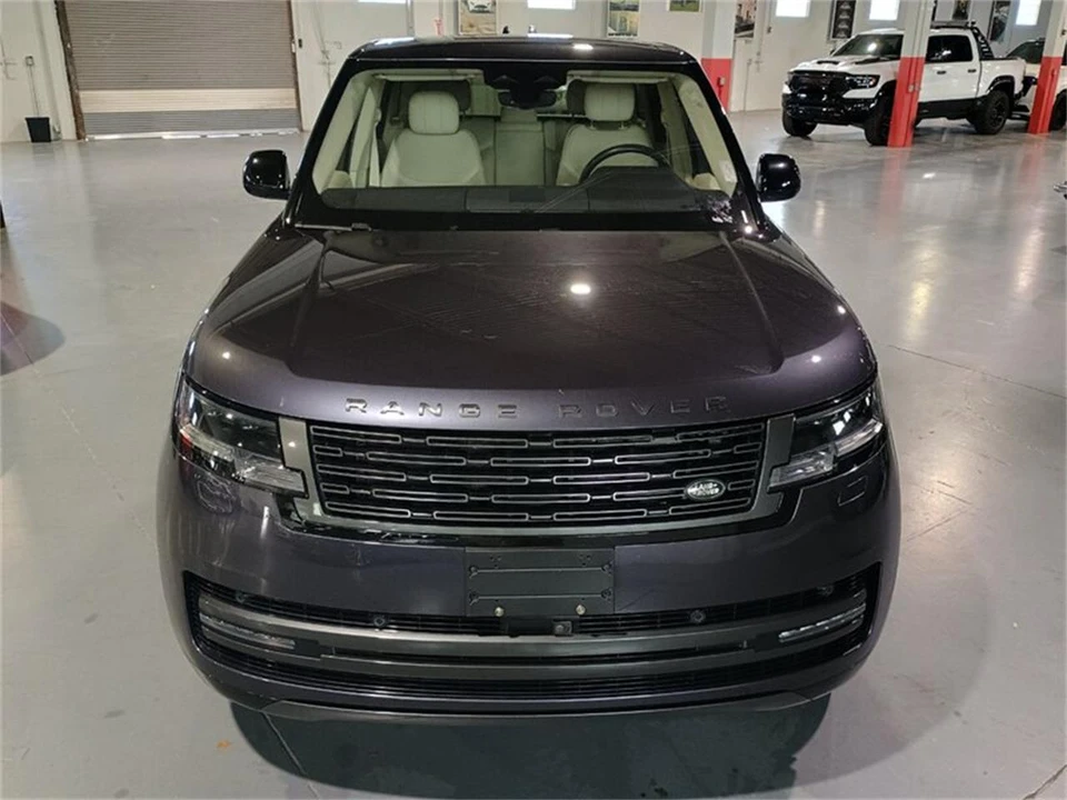 2023 Land Rover Range Rover L460 - Image 9 of 31