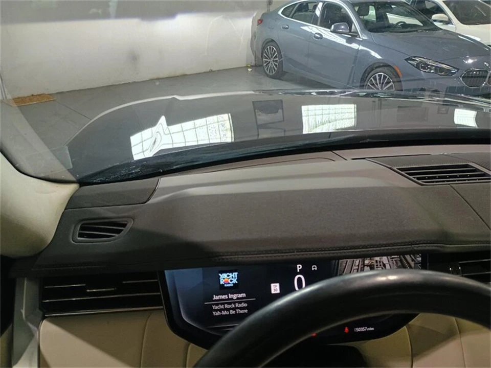 2023 Land Rover Range Rover L460 - Image 23 of 31
