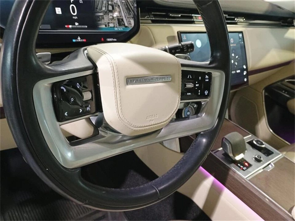 2023 Land Rover Range Rover L460 - Image 20 of 31