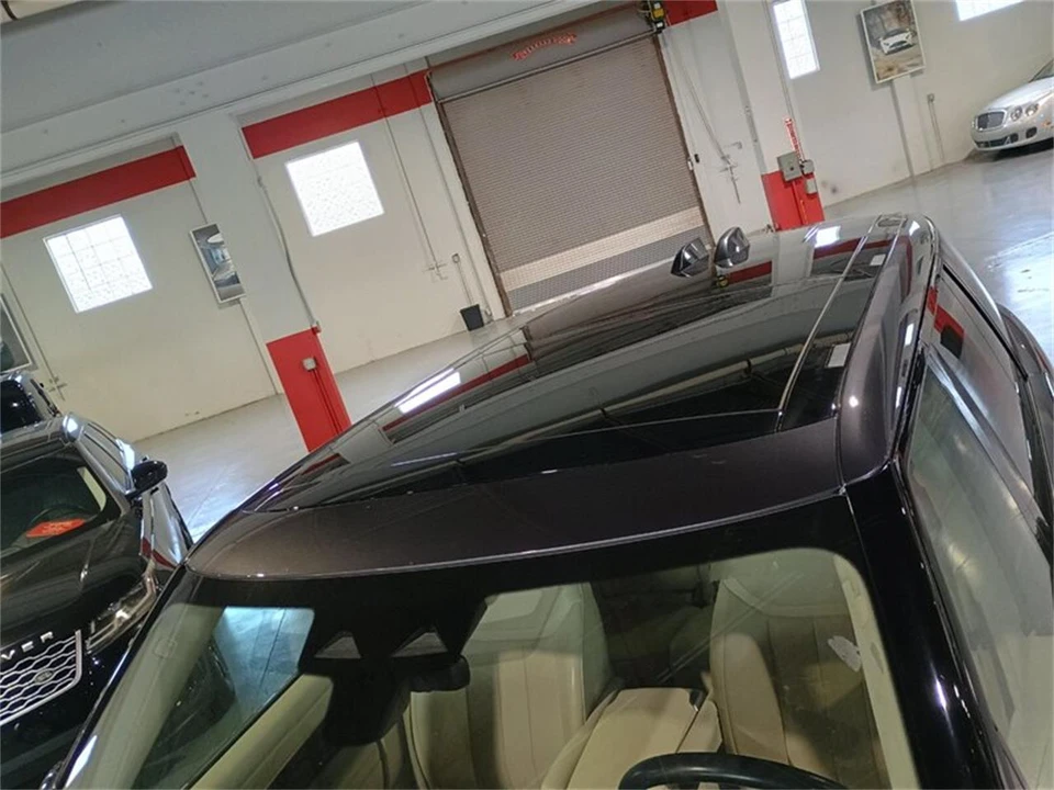 2023 Land Rover Range Rover L460 - Image 10 of 31