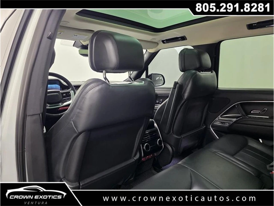 2023 Land Rover Range Rover L460 - Image 20 of 31