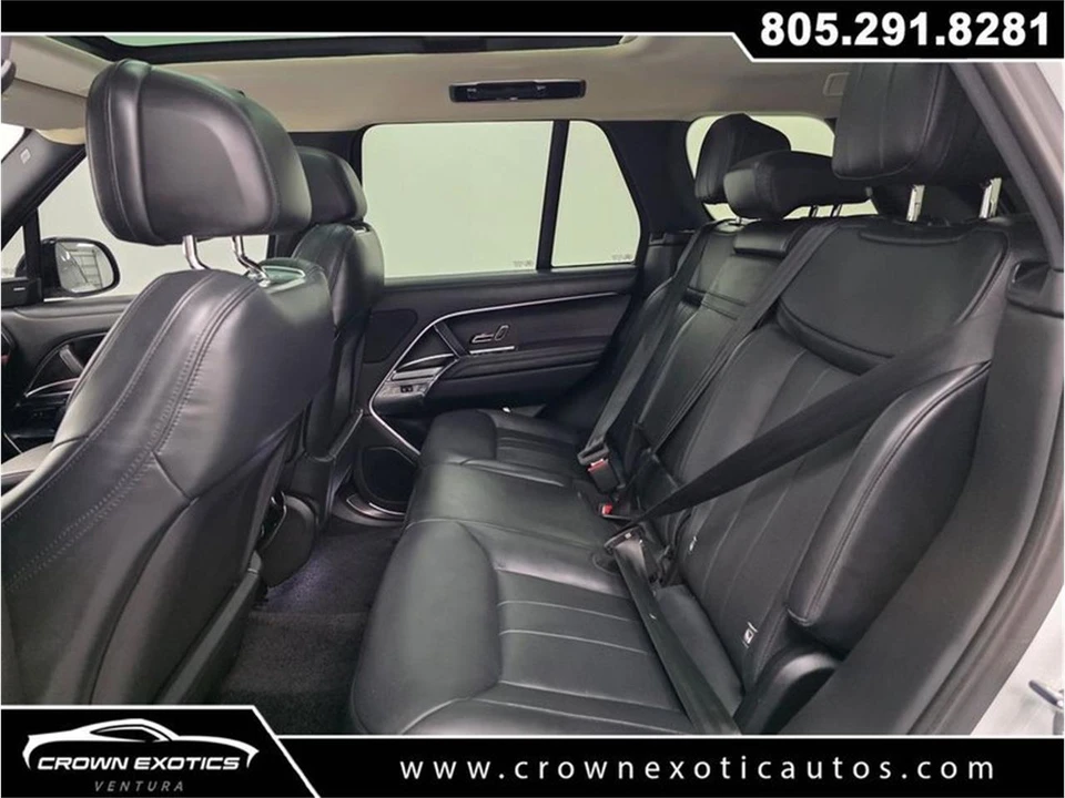 2023 Land Rover Range Rover L460 - Image 19 of 31