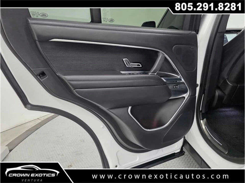 2023 Land Rover Range Rover L460 - Image 21 of 31
