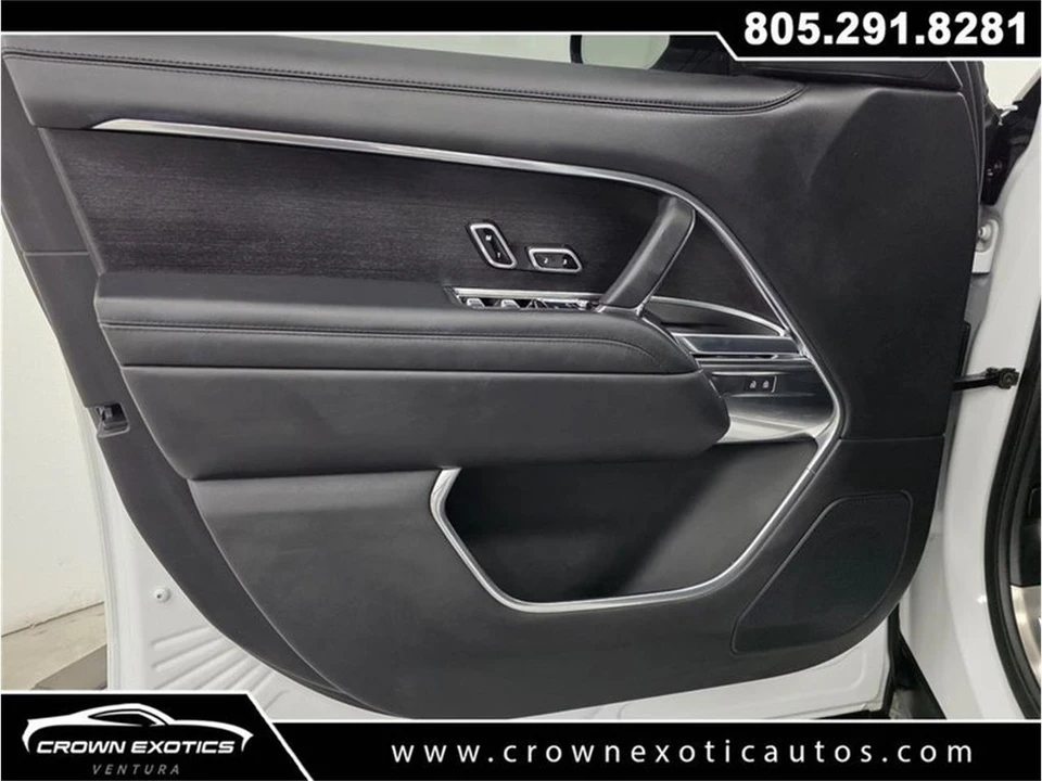 2023 Land Rover Range Rover L460 - Image 23 of 31