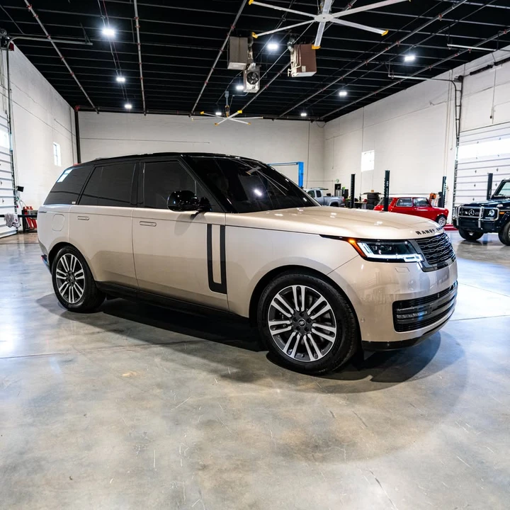 2023 Land Rover Range Rover L460 - Image 7 of 20