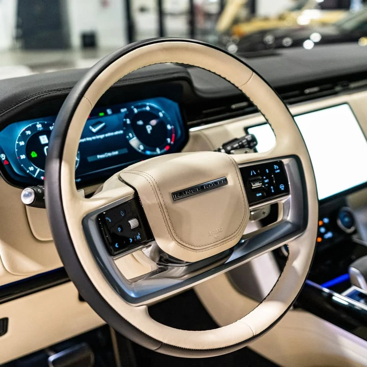 2023 Land Rover Range Rover L460 - Image 13 of 20