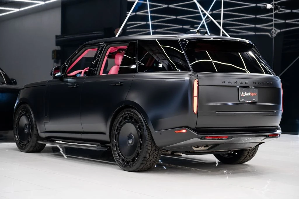 2023 Land Rover Range Rover L460 - Image 13 of 31