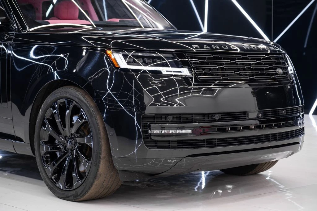 2023 Land Rover Range Rover L460 - Image 5 of 21